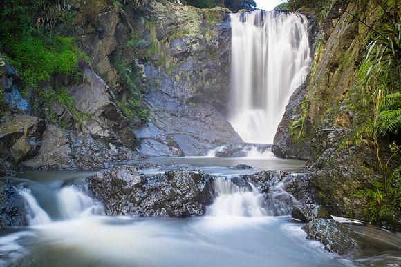Piroa Waterfall