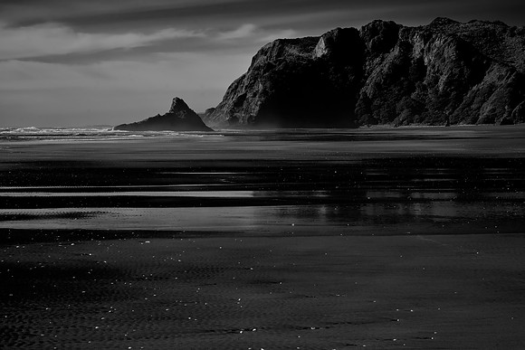 Karekare Beach
